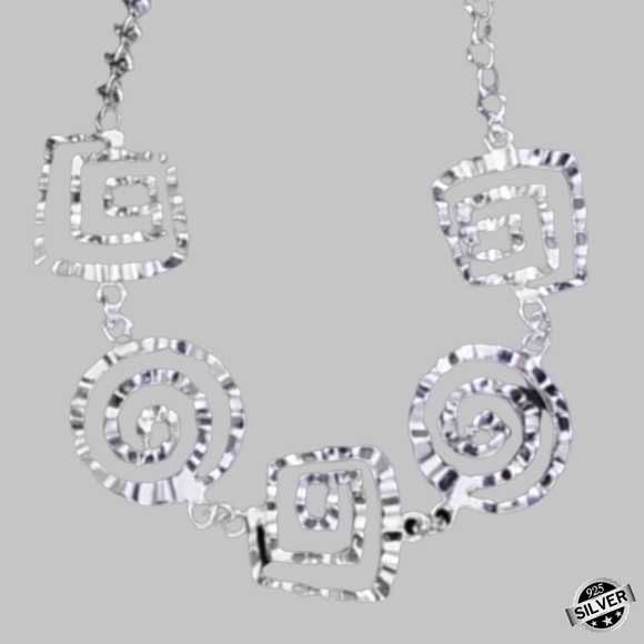 NEW .925 Sterling Silver Spiral Pattern Hammered Necklace - Picture 3 of 3